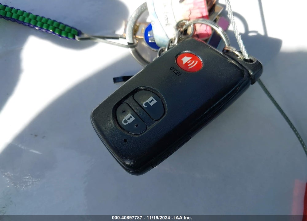 2010 TOYOTA PRIUS II VIN: JTDKN3DU6A0143125