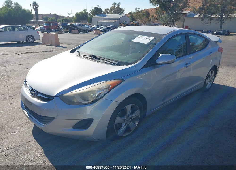 2013 HYUNDAI ELANTRA VIN: 5NPDH4AE5DH453809