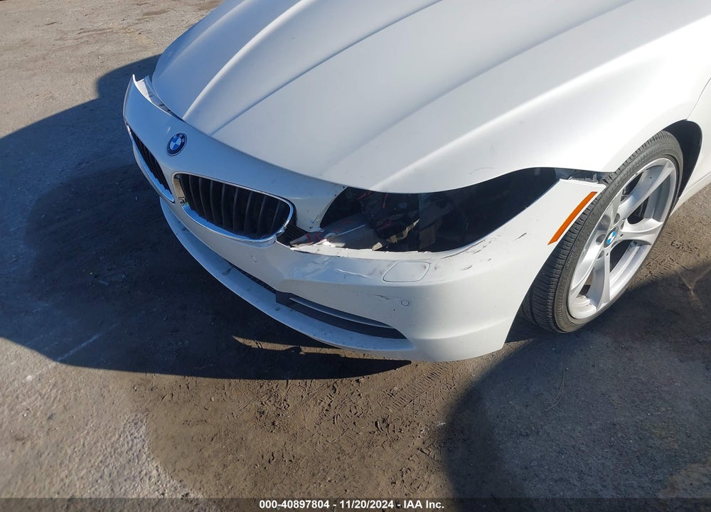 2016 BMW Z4 SDRIVE28I VIN: WBALL5C59G5A21094