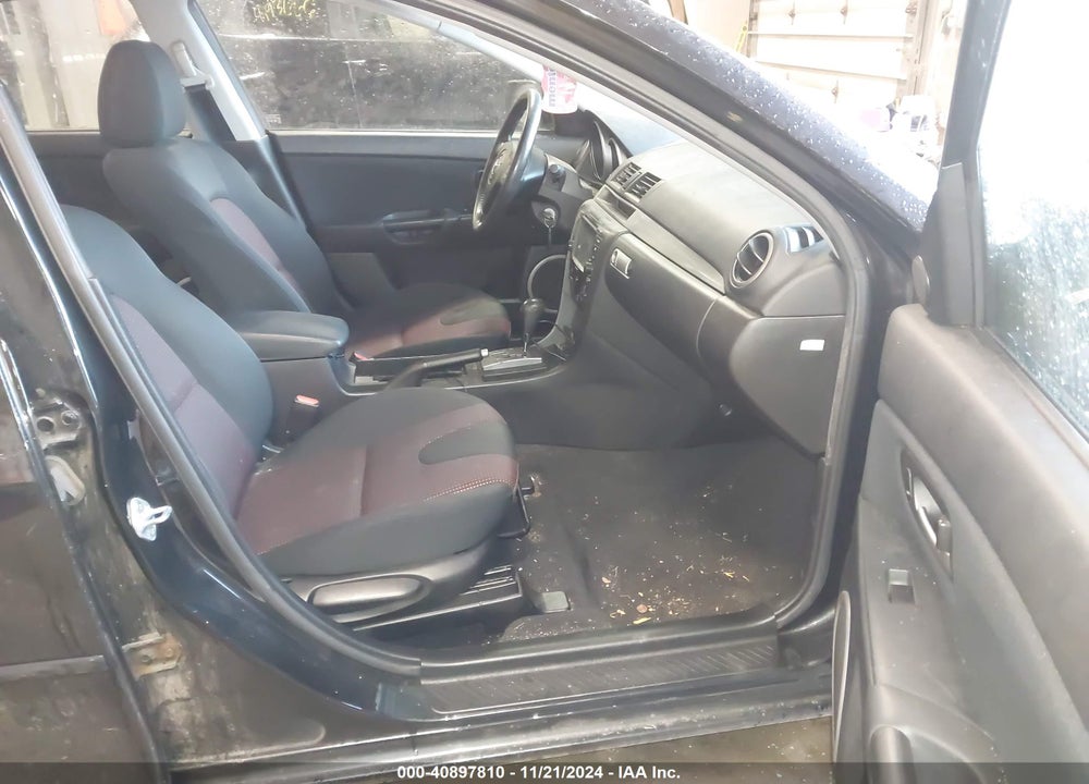 2006 MAZDA 3 S VIN: JM1BK123361540557