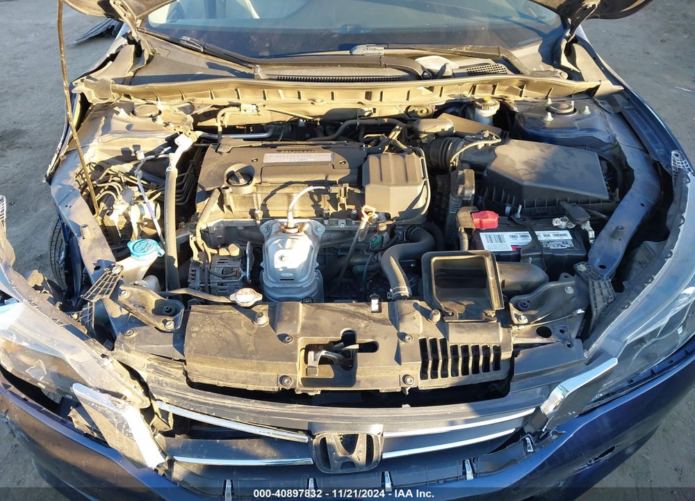 2015 HONDA ACCORD LX VIN: 1HGCR2F31FA092028