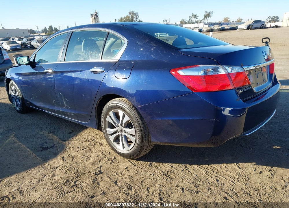 2015 HONDA ACCORD LX VIN: 1HGCR2F31FA092028