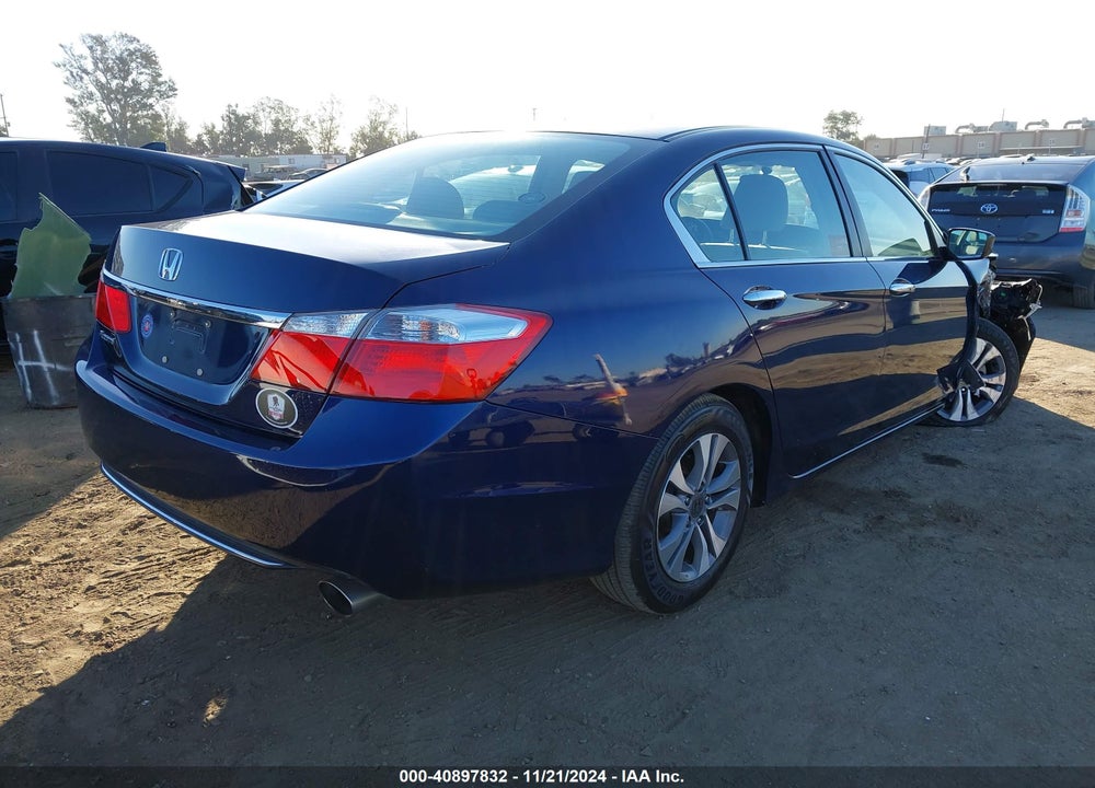 2015 HONDA ACCORD LX VIN: 1HGCR2F31FA092028