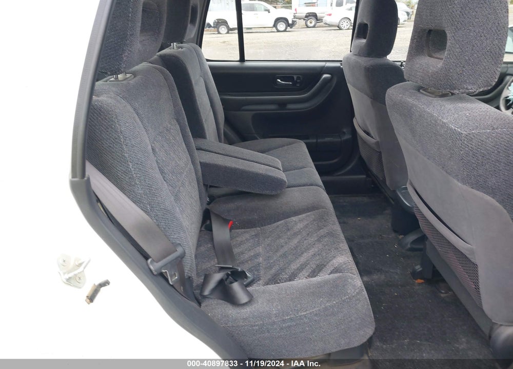 2000 HONDA CR-V EX VIN: JHLRD1760YC011198