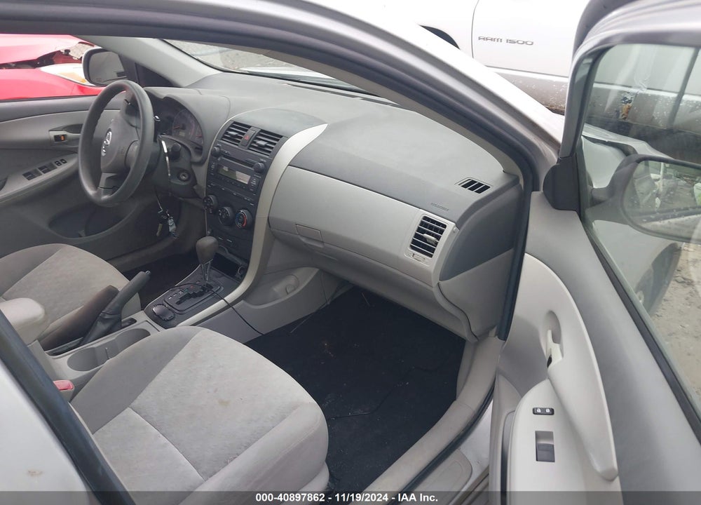 2009 TOYOTA COROLLA LE VIN: 1NXBU40E89Z159656