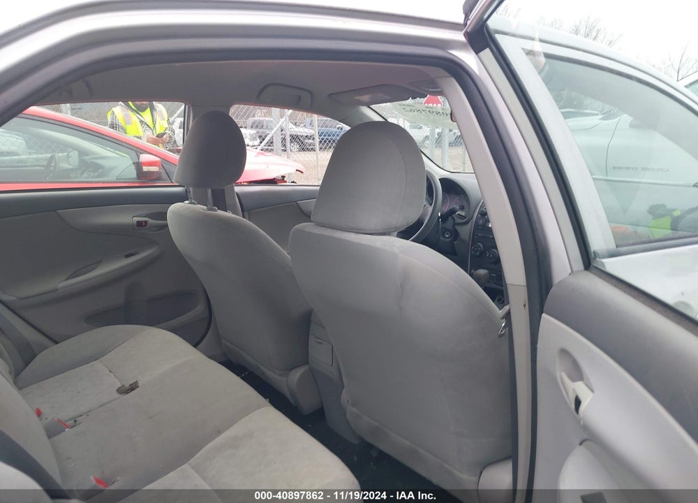 2009 TOYOTA COROLLA LE VIN: 1NXBU40E89Z159656