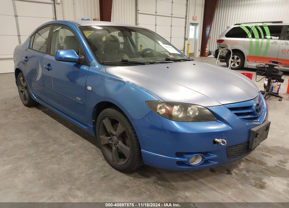 2005 MAZDA 3 S VIN: JM1BK123651272876