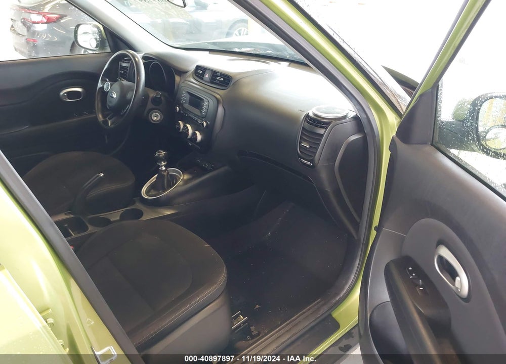 2015 KIA SOUL VIN: KNDJN2A29F7795793