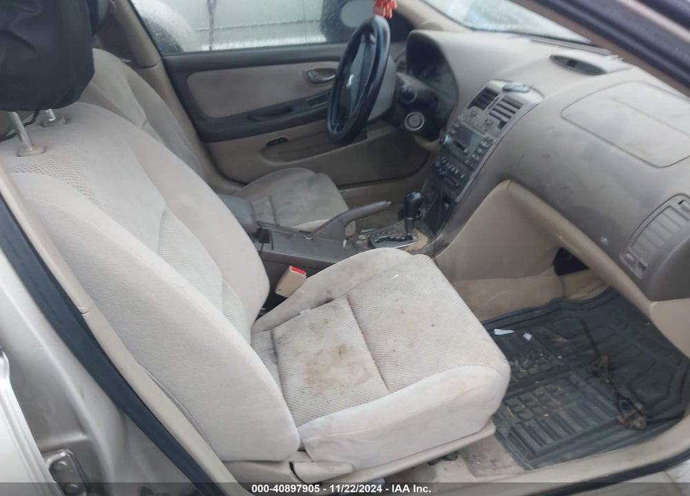 2002 NISSAN MAXIMA SE VIN: JN1DA31DX2T206898