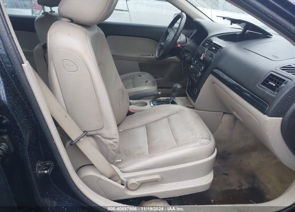2009 FORD FUSION VIN: 3FAHP081X9R101240