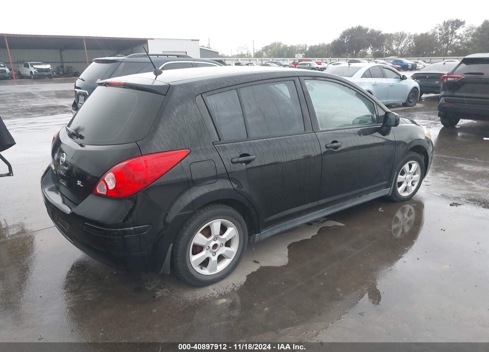 2009 NISSAN VERSA 1.8SL VIN: 3N1BC13E99L376695