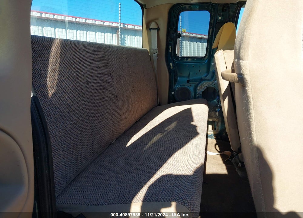 1998 DODGE RAM 1500 ST VIN: 3B7HF13Z4WG205536