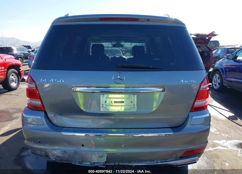 2011 MERCEDES-BENZ GL 450 4MATIC VIN: 4JGBF7BE9BA700536