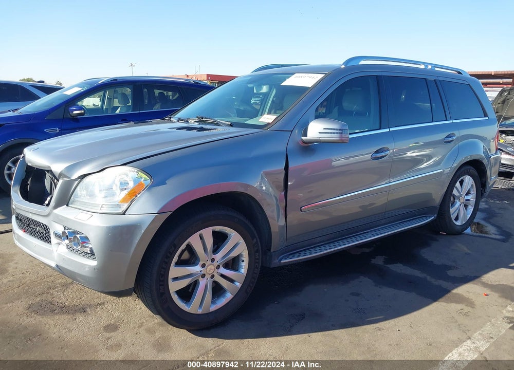 2011 MERCEDES-BENZ GL 450 4MATIC VIN: 4JGBF7BE9BA700536