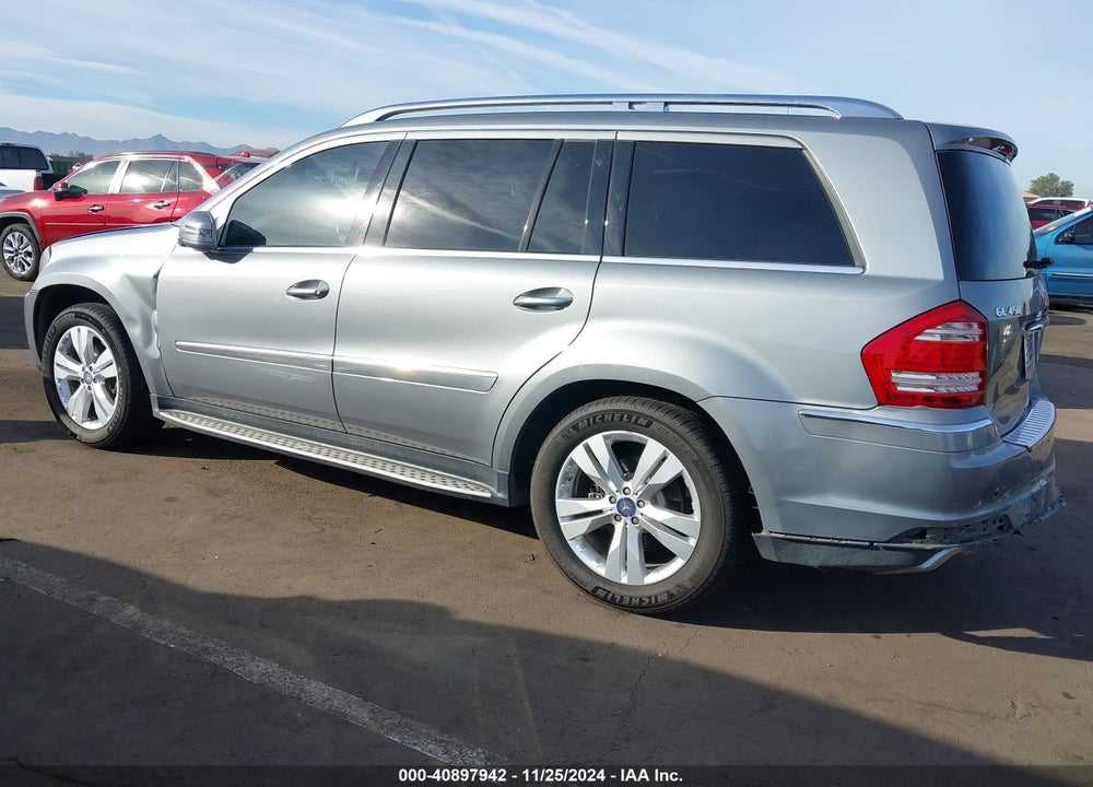2011 MERCEDES-BENZ GL 450 4MATIC VIN: 4JGBF7BE9BA700536