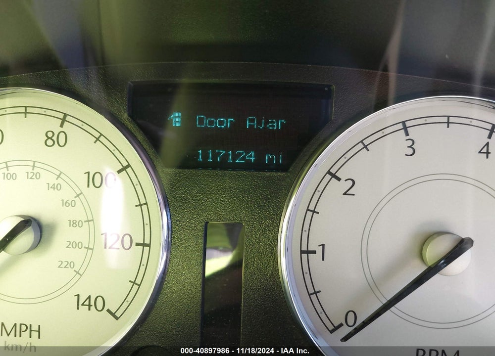 2005 CHRYSLER 300 TOURING VIN: 2C3JA53G45H556407
