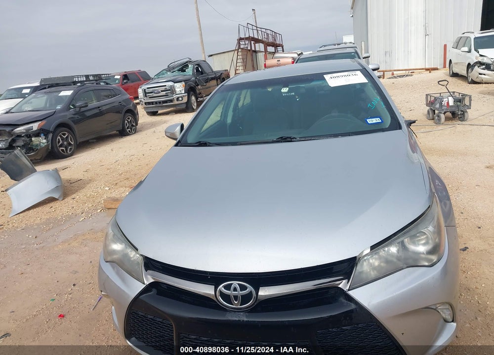 2017 TOYOTA CAMRY SE VIN: 4T1BF1FK2HU411678