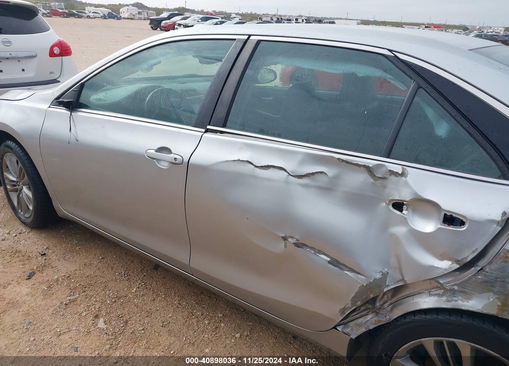 2017 TOYOTA CAMRY SE VIN: 4T1BF1FK2HU411678