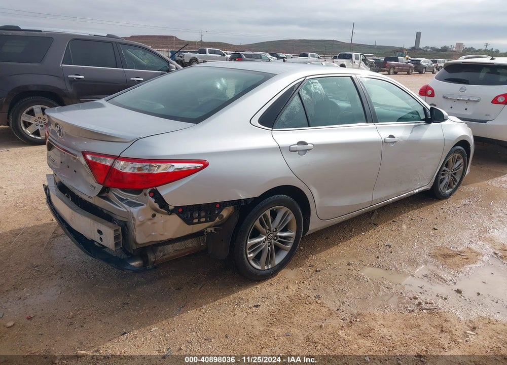 2017 TOYOTA CAMRY SE VIN: 4T1BF1FK2HU411678