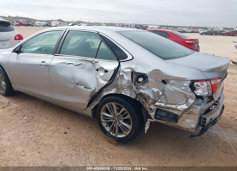 2017 TOYOTA CAMRY SE VIN: 4T1BF1FK2HU411678