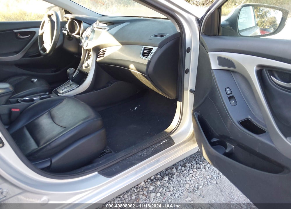 2013 HYUNDAI ELANTRA LIMITED VIN: KMHDH4AEXDU494776