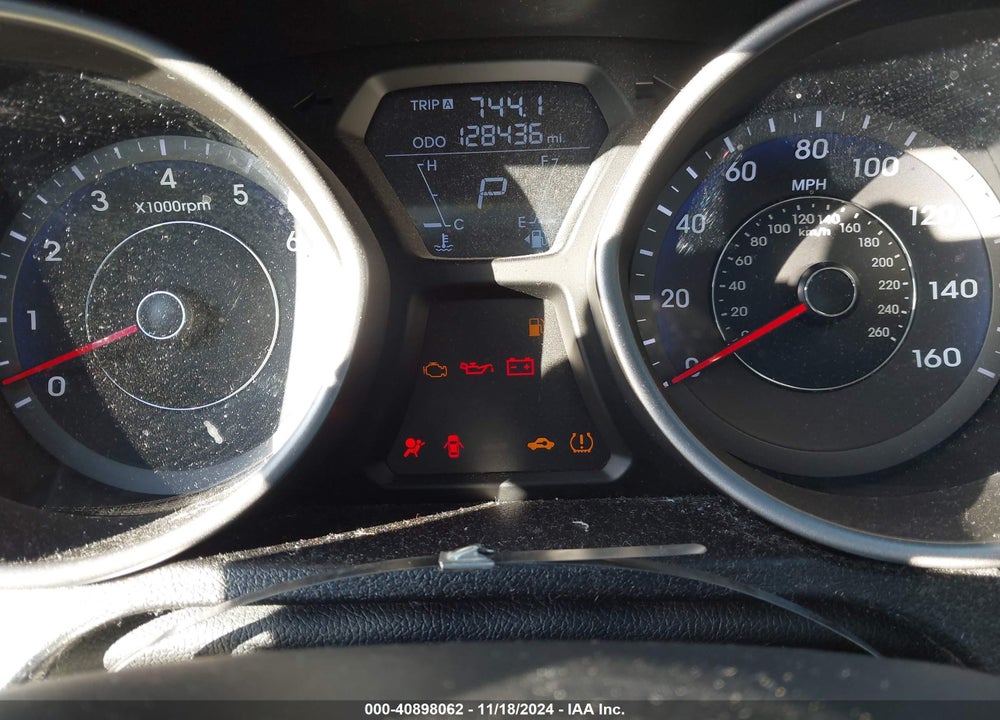 2013 HYUNDAI ELANTRA LIMITED VIN: KMHDH4AEXDU494776