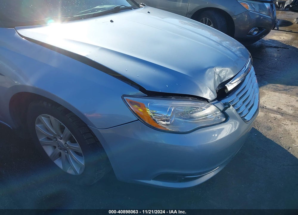 2014 CHRYSLER 200 LIMITED VIN: 1C3CCBCG1EN198935