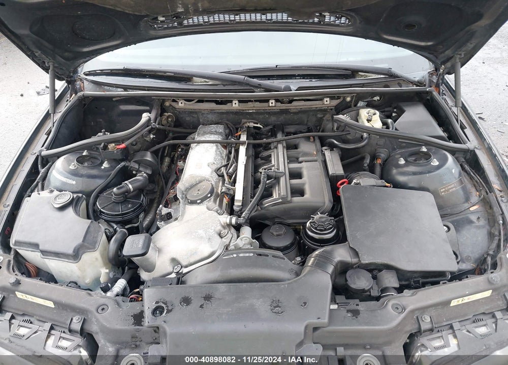 2005 BMW 325I VIN: WBAAZ33495KW77339