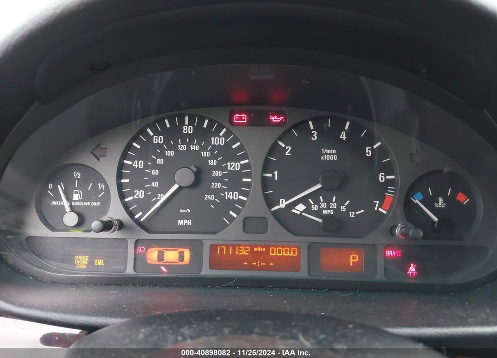 2005 BMW 325I VIN: WBAAZ33495KW77339