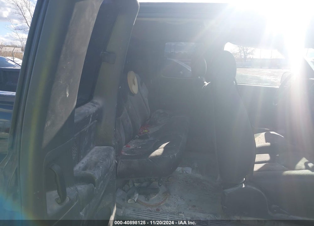 2004 CHEVROLET SILVERADO 1500 WORK TRUCK VIN: 2GCEC19VX41250311