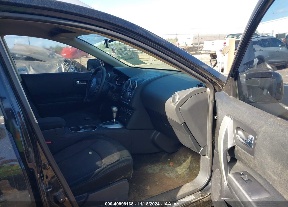 2013 NISSAN ROGUE VIN: JN8AS5MT1DW506833