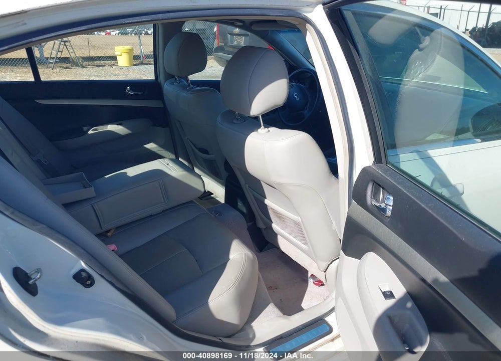 2008 INFINITI G35 JOURNEY VIN: JNKBV61E48M223927