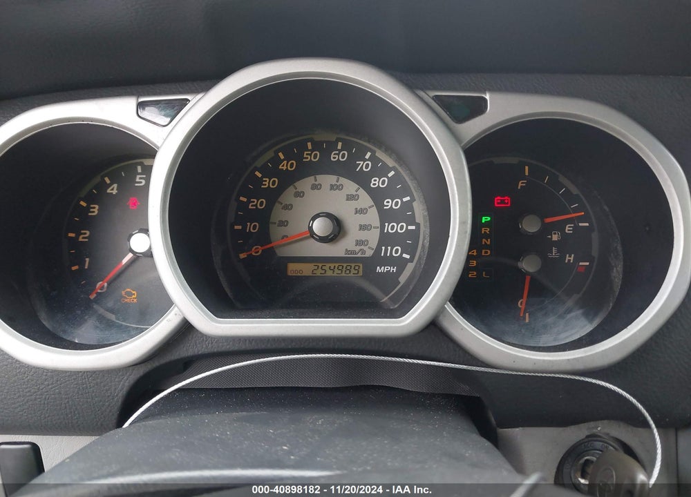 2005 TOYOTA 4RUNNER SR5 V6 VIN: JTEZU14R650053976