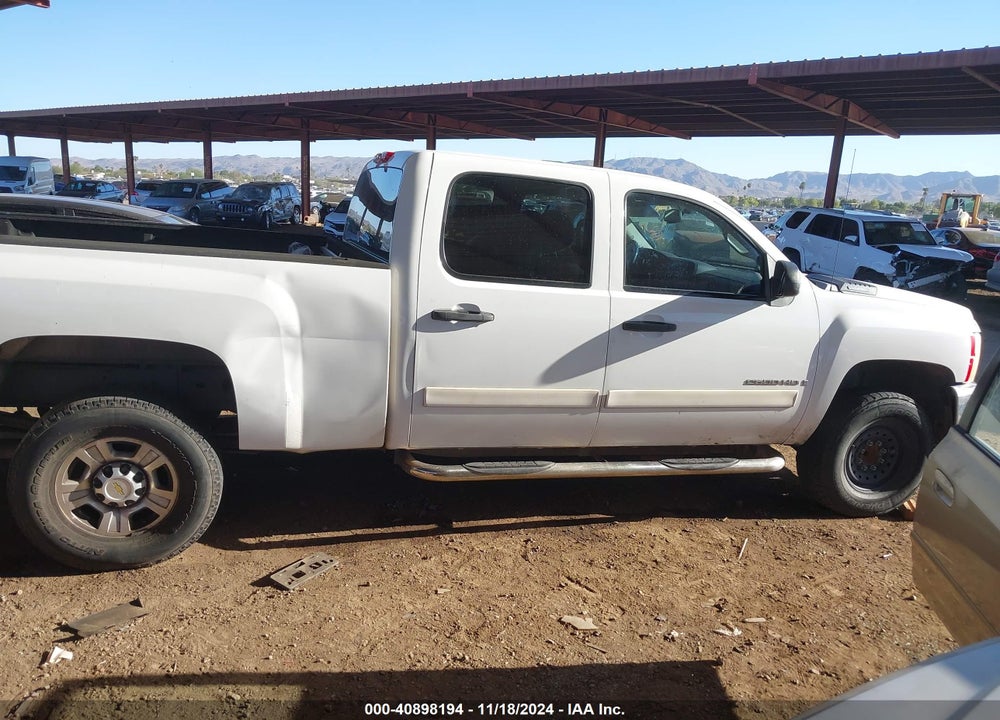2008 CHEVROLET SILVERADO 2500HD LT1 VIN: 1GCHC23K68F199311