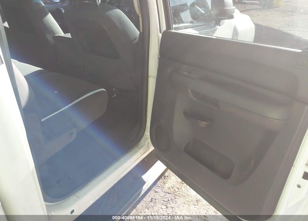 2008 CHEVROLET SILVERADO 2500HD LT1 VIN: 1GCHC23K68F199311