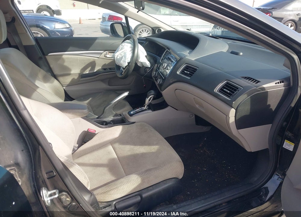 2013 HONDA CIVIC HYBRID VIN: 19XFB4F28DE203705