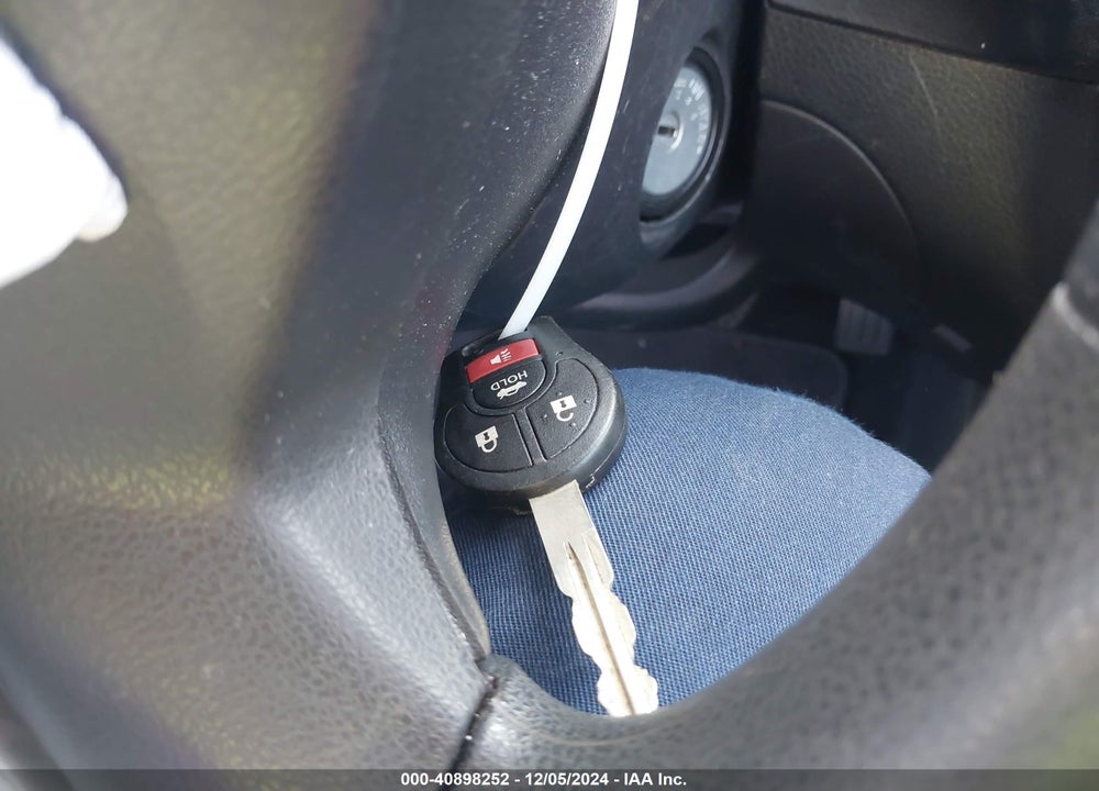 2018 NISSAN SENTRA S VIN: 3N1AB7AP2JY329120