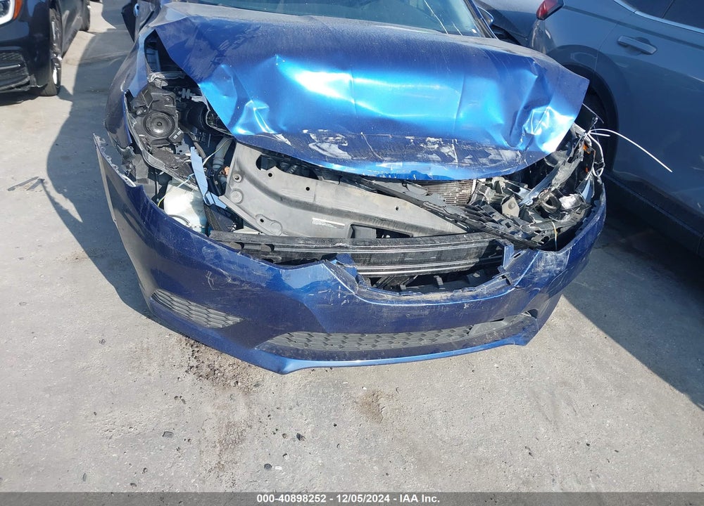 2018 NISSAN SENTRA S VIN: 3N1AB7AP2JY329120