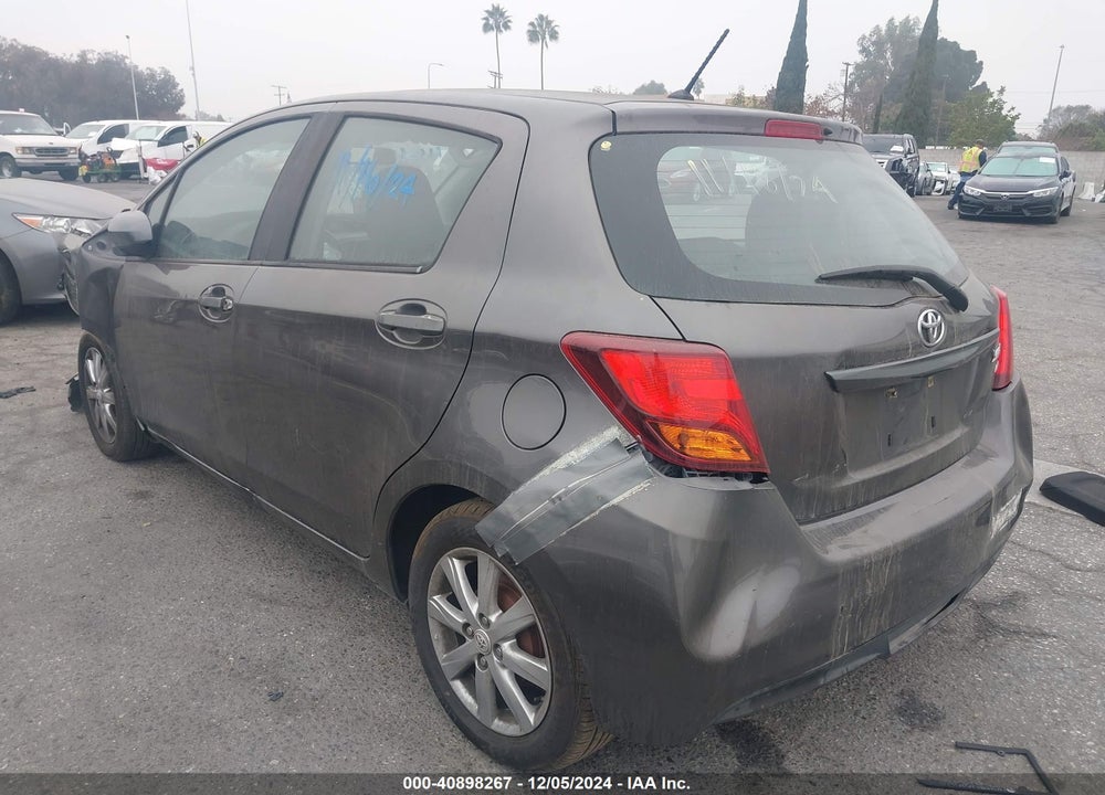 2015 TOYOTA YARIS LE VIN: VNKKTUD34FA036702