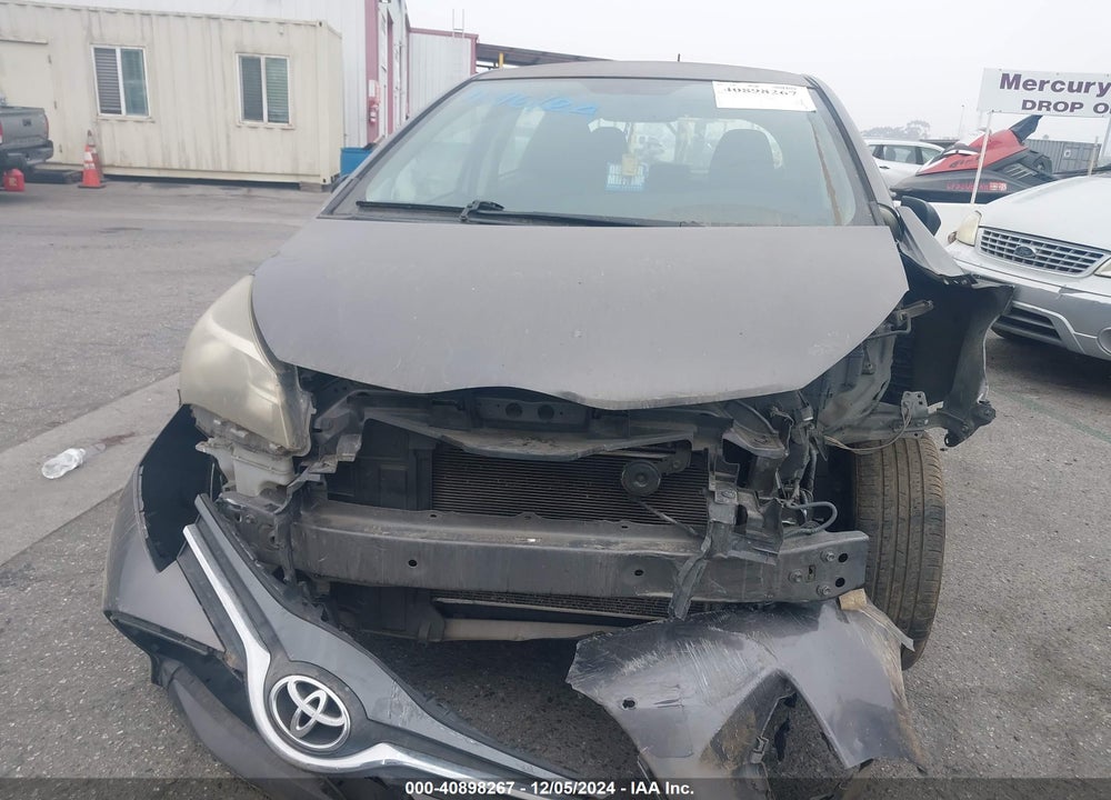 2015 TOYOTA YARIS LE VIN: VNKKTUD34FA036702