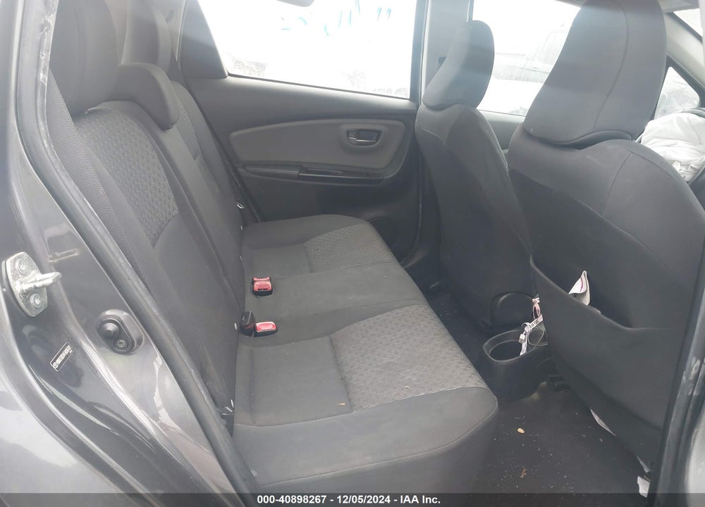 2015 TOYOTA YARIS LE VIN: VNKKTUD34FA036702
