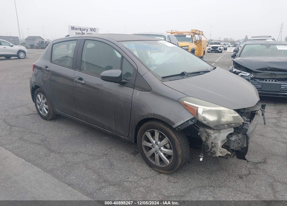2015 TOYOTA YARIS LE VIN: VNKKTUD34FA036702