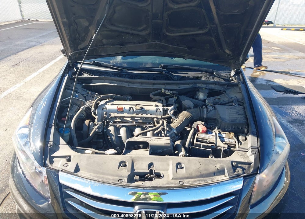 2012 HONDA ACCORD 2.4 SE VIN: 1HGCP2F67CA096001