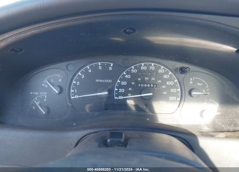 2001 FORD RANGER XL/XLT VIN: 1FTYR10C31TA29145