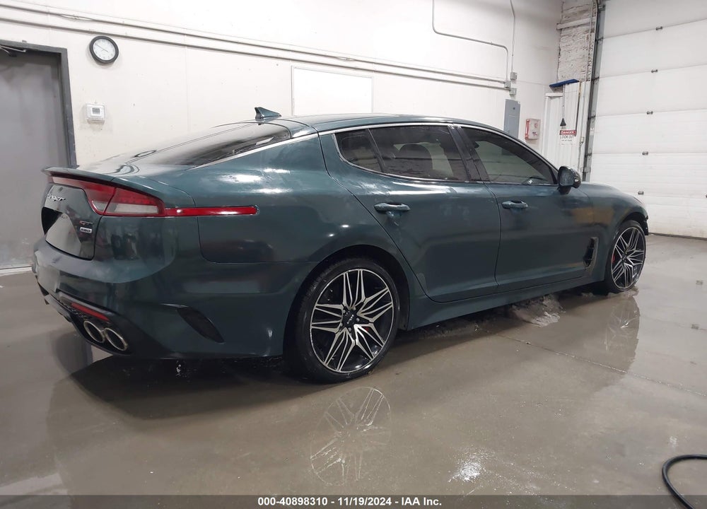 2022 KIA STINGER GT2 VIN: KNAE55LCXN6103499