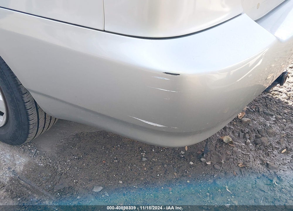 2004 TOYOTA COROLLA CE VIN: JTDBR32E242022097