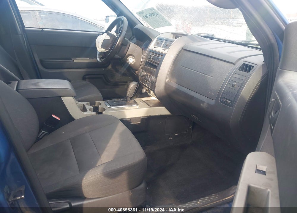 2010 FORD ESCAPE XLT VIN: 1FMCU0DG0AKC50526