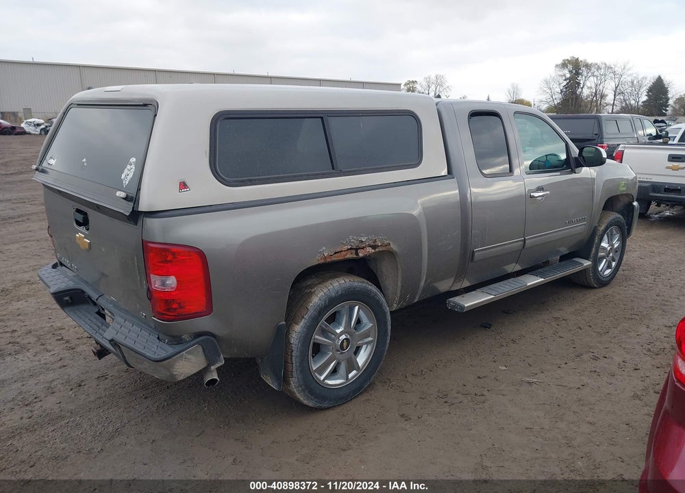 2013 CHEVROLET SILVERADO 1500 LT VIN: 1GCRKSE70DZ378601