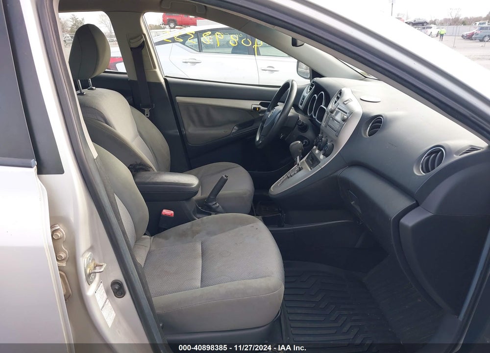 2009 TOYOTA MATRIX S VIN: 2T1LE40E29C009853