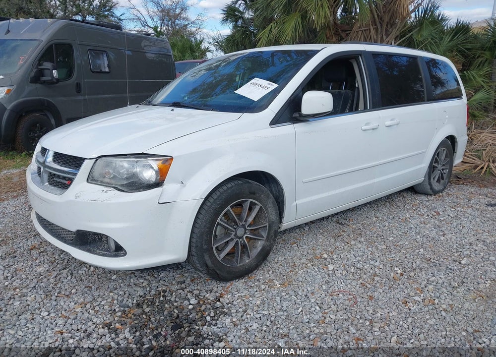 2017 DODGE GRAND CARAVAN SXT VIN: 2C4RDGCG3HR864801